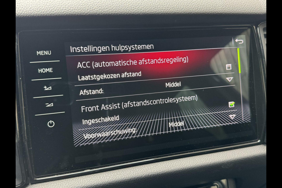 Škoda Kodiaq 1.5 TSI Sportline 7-persoons Automaat | Panoramadak | LED verlichting | Adaptieve cruise control | Elektrisch bedienbare voorsto