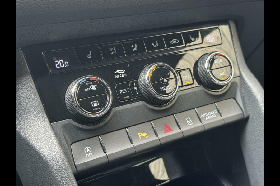 Škoda Kodiaq 1.5 TSI Sportline 7-persoons Automaat | Panoramadak | LED verlichting | Adaptieve cruise control | Elektrisch bedienbare voorsto