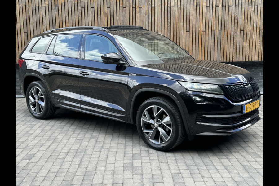 Škoda Kodiaq 1.5 TSI Sportline 7-persoons Automaat | Panoramadak | LED verlichting | Adaptieve cruise control | Elektrisch bedienbare voorsto