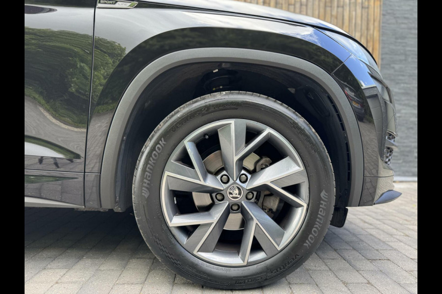 Škoda Kodiaq 1.5 TSI Sportline 7-persoons Automaat | Panoramadak | LED verlichting | Adaptieve cruise control | Elektrisch bedienbare voorsto