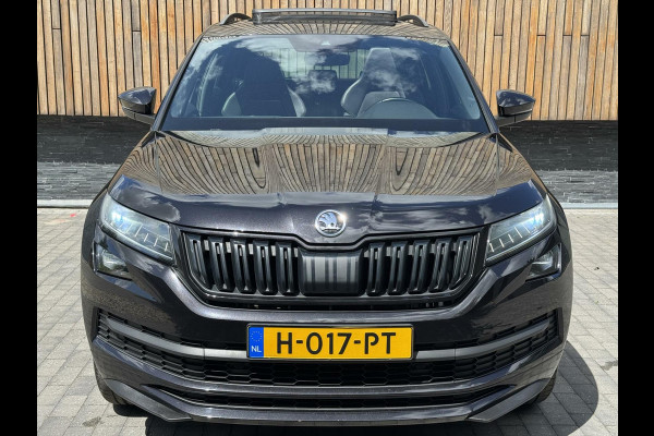 Škoda Kodiaq 1.5 TSI Sportline 7-persoons Automaat | Panoramadak | LED verlichting | Adaptieve cruise control | Elektrisch bedienbare voorsto