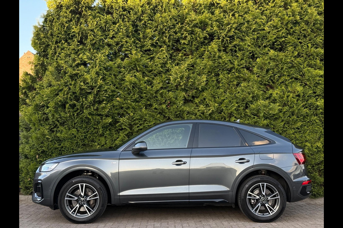 Audi Q5 Sportback 55 TFSI e 3x S-Line Panorama 360° Audi Q5 Sportback 55 TFSI e 3x S-Line Panorama 360°