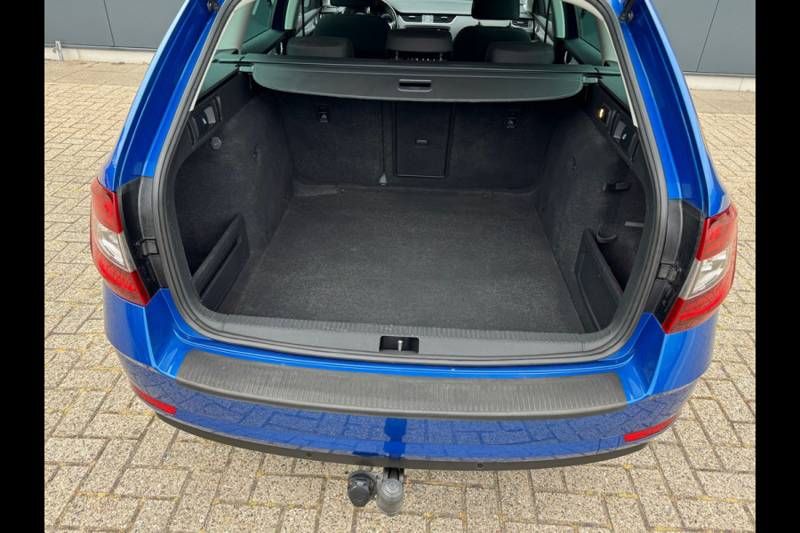 Škoda Octavia Combi 1.0 TSI * Cruise * PDC * Trekhaak * AppleCarPlay *