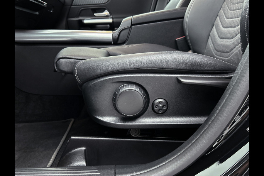 Mercedes-Benz B-Klasse 250 e Business Line Lichtmetalen velgen MBUX wide screen | Navigatie | Parking support | met camera achter | Inclusief 24 maanden Mercedes-Benz Certified garantie voor Europa.