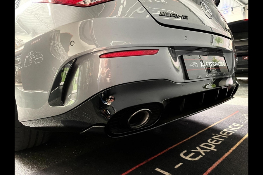 Mercedes-Benz CLA-Klasse AMG 35 4MATIC Premium Plus PANO