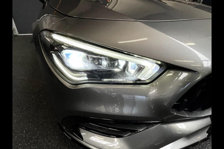 Mercedes-Benz CLA-Klasse AMG 35 4MATIC Premium Plus PANO