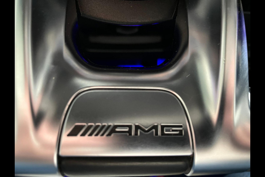 Mercedes-Benz CLA-Klasse AMG 35 4MATIC Premium Plus PANO