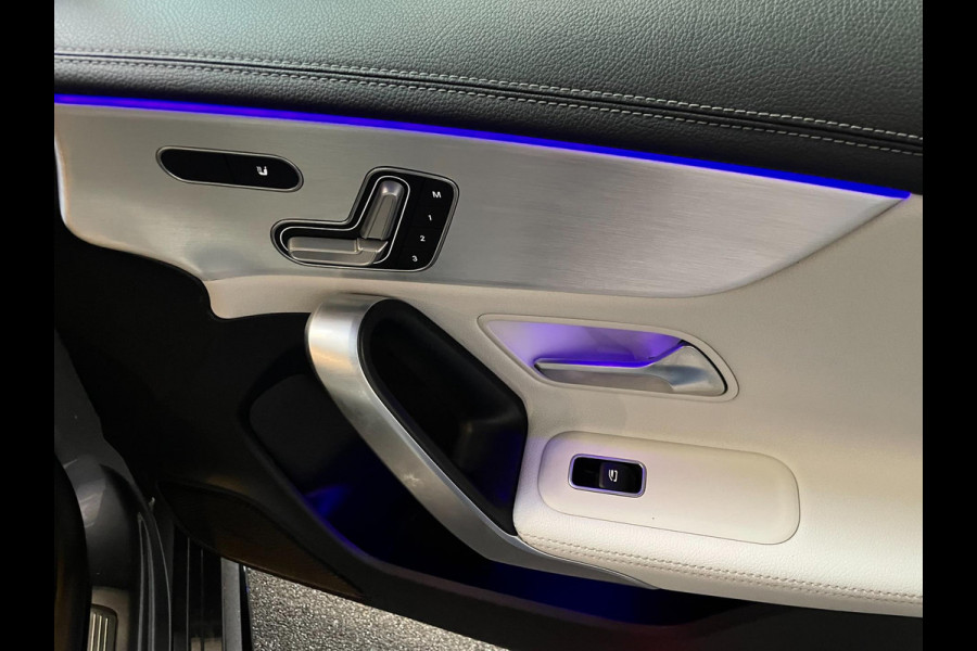 Mercedes-Benz CLA-Klasse AMG 35 4MATIC Premium Plus PANO