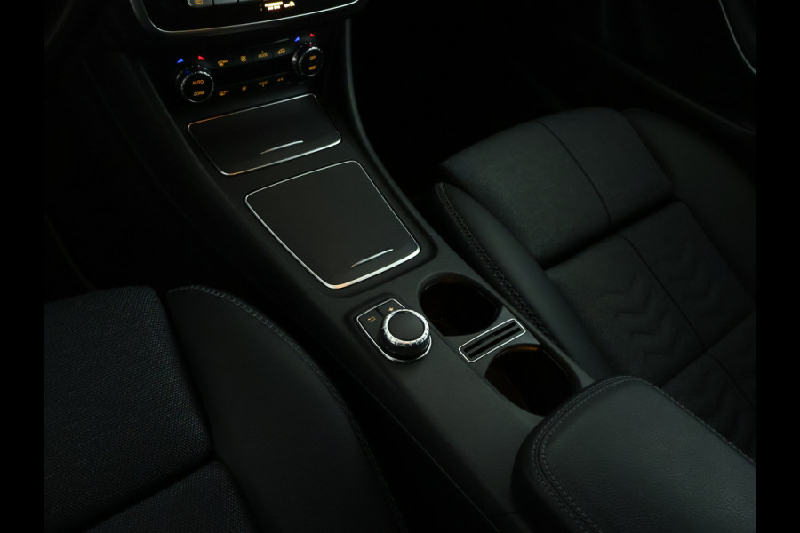 Mercedes-Benz GLA 180 Business Solution Limited | Dual Climate Control | Camera | Parkeersensoren | Navigatie | Stoelverwarming | Inclusief 24 maanden MB Certified garantie voor Europa.