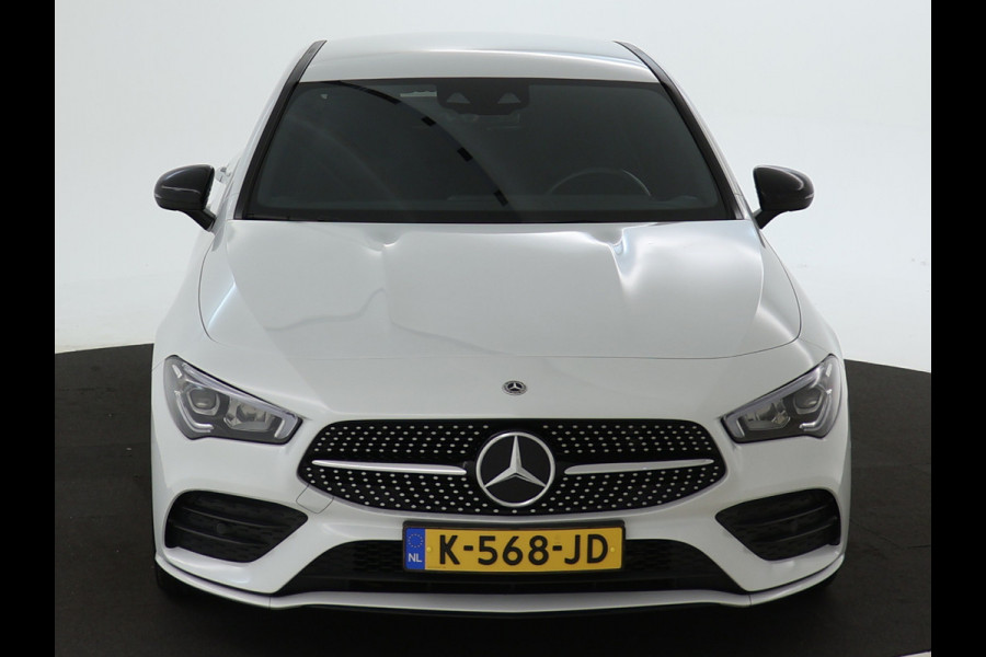 Mercedes-Benz CLA-Klasse 200 Business Solution AMG | AMG Line | Night Pakket | Sfeerverlichting | Achteruitrijcamera | LED koplampen | Inclusief 24 maanden MB Certified garantie voor Europa.