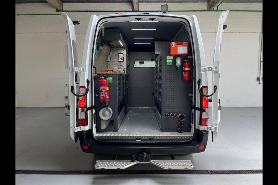 Renault Master Servicewagen T35 2.3 dCi 145pk euro6 L2H2 BOTT Inrichting, Victron omvormer, Standkachel, Trekhaak, RIJKLAARPRIJS!