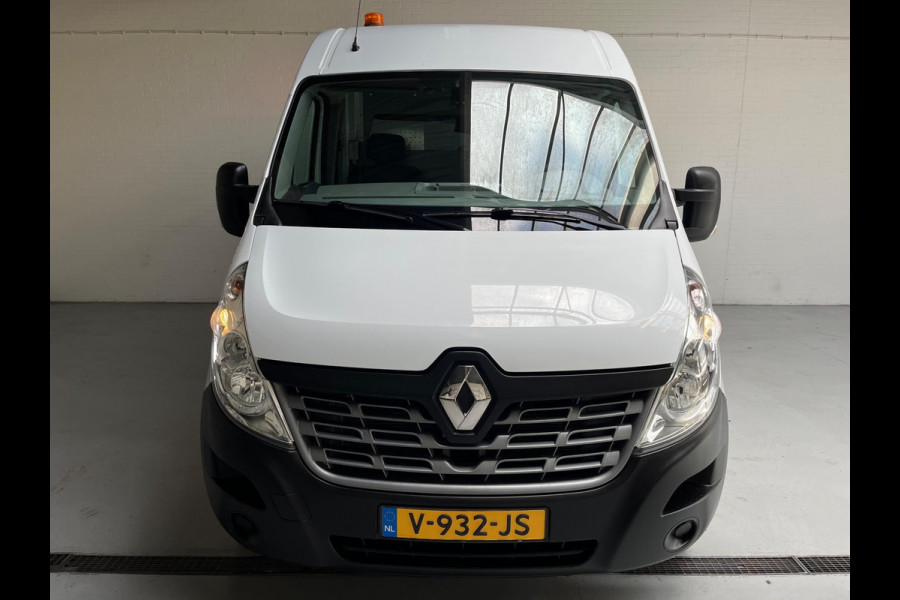 Renault Master Servicewagen T35 2.3 dCi 145pk euro6 L2H2 BOTT Inrichting, Victron omvormer, Standkachel, Trekhaak, RIJKLAARPRIJS!