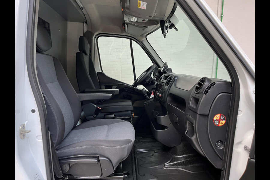 Renault Master Servicewagen T35 2.3 dCi 145pk euro6 L2H2 BOTT Inrichting, Victron omvormer, Standkachel, Trekhaak, RIJKLAARPRIJS!