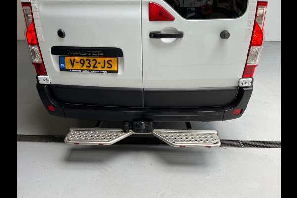 Renault Master Servicewagen T35 2.3 dCi 145pk euro6 L2H2 BOTT Inrichting, Victron omvormer, Standkachel, Trekhaak, RIJKLAARPRIJS!