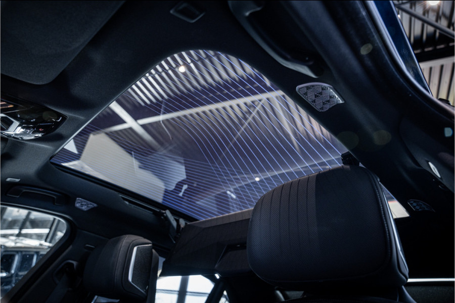 BMW 7 Serie M760e xDrive - M Sport | Sky Lounge | B&W | Massage