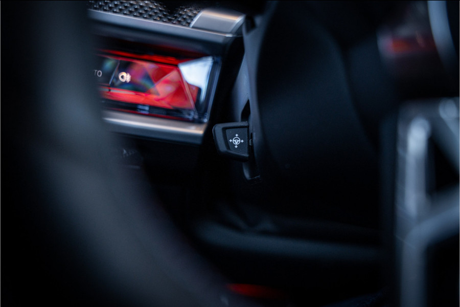 BMW 7 Serie M760e xDrive - M Sport | Sky Lounge | B&W | Massage