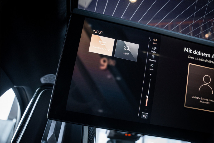 BMW 7 Serie M760e xDrive - M Sport | Sky Lounge | B&W | Massage