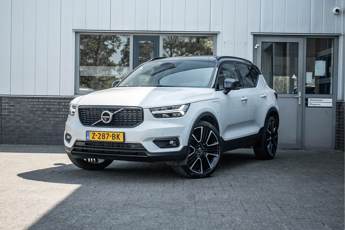 Volvo XC40 1.5 T5 Recharge R-Design Volvo XC40 1.5 T5 Recharge R-Design