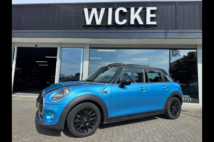 MINI Mini 1.5 Cooper Panorama Navigatie PDC 5 deurs Leer 136 PK