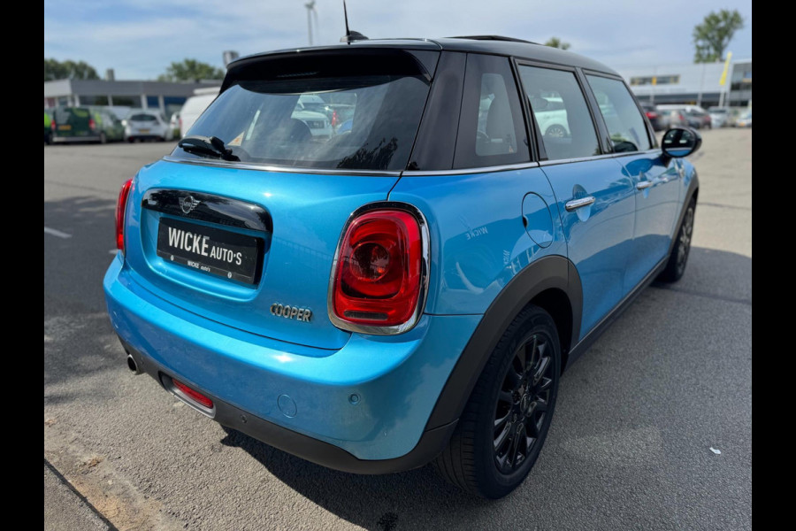 MINI Mini 1.5 Cooper Panorama Navigatie PDC 5 deurs Leer 136 PK