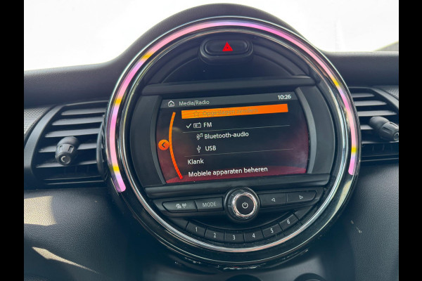 MINI Mini 1.5 Cooper Panorama Navigatie PDC 5 deurs Leer 136 PK