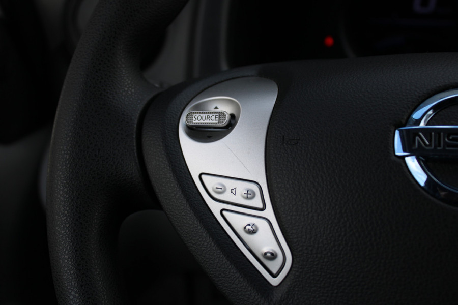 Nissan E-NV200 Visia 40 kWh 109pk - Inbouwkast - Keyless - Carplay - Android - Trekhaak - Camera - Rijklaar