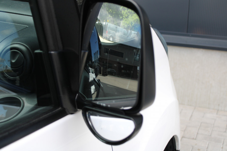 Nissan E-NV200 Visia 40 kWh 109pk - Inbouwkast - Keyless - Carplay - Android - Trekhaak - Camera - Rijklaar