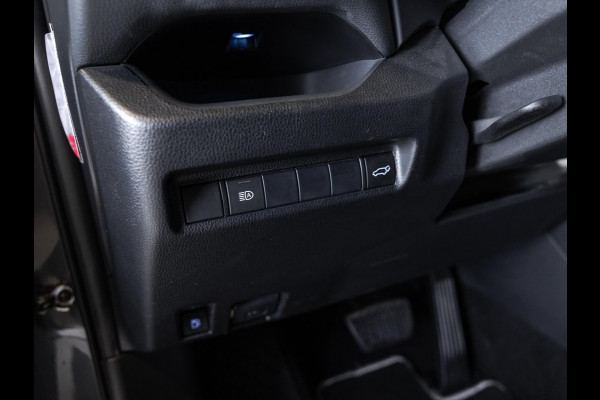 Toyota RAV4 2.5 Hybrid Bi-Tone / 218pk / Achteruitrij camera / Stoelverwarming /