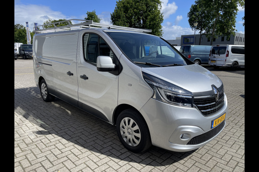 Renault Trafic 2.0 dCi 120pk T29 L2H1 Work Edition / euro 6 / bpm vrij / vaste prijs rijklaar € 20.950 ex / lease vanaf € 342 / airco / cruise / navigatie / trekhaak / imperial / ingerichte laadruimte