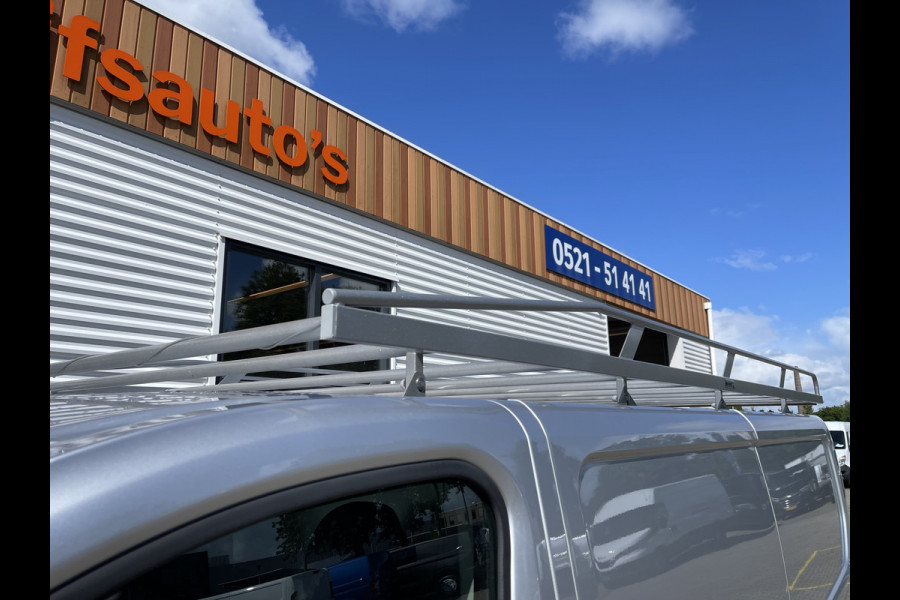 Renault Trafic 2.0 dCi 120pk T29 L2H1 Work Edition / euro 6 / bpm vrij / vaste prijs rijklaar € 20.950 ex / lease vanaf € 342 / airco / cruise / navigatie / trekhaak / imperial / ingerichte laadruimte