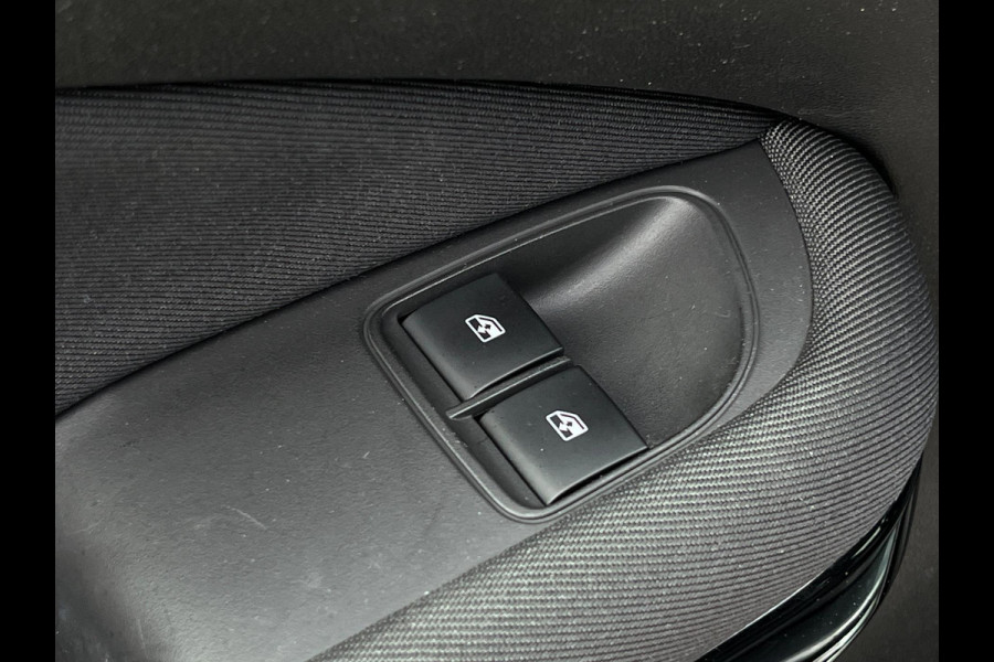 Opel ADAM 1.4 Glam PDC / STUUR & STOELVERWARMING / CLIMATE CONTROL / CRUISE / TELEFOONVOORBEREIDING