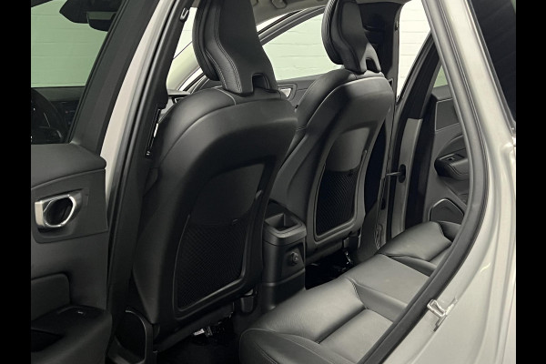 Volvo XC60 2.0 T6 Plug-in hybrid AWD Inscription Exp. Open dak | Trekhaak | Adapt. Cruise | Keyless | Camera