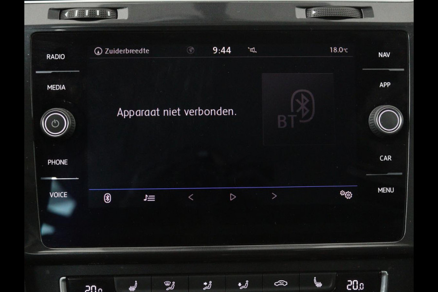 Volkswagen Golf 1.0 TSI Comfortline | Stoelverwarming | Carplay | Massage | Navigatie | ErgoActive | Adaptive cruise | Climate control | Parkeerhulp