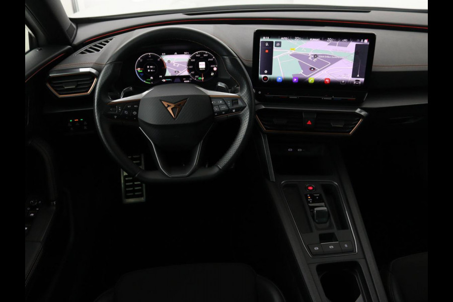 CUPRA Formentor 1.4 e-Hybrid VZ | 245pk | Camera | Adaptive cruise | Stuurverwarming | Sfeerverlichting | Navigatie | Keyless | Full LED | PHEV