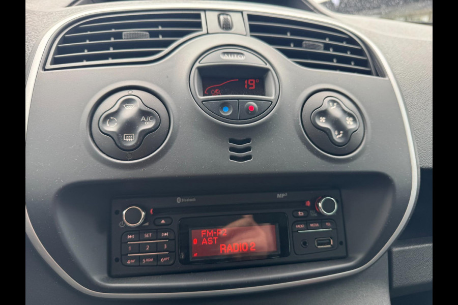 Renault Kangoo Family 1.2 TCe Limited Start&Stop Trekhaak PDC 5 persoons