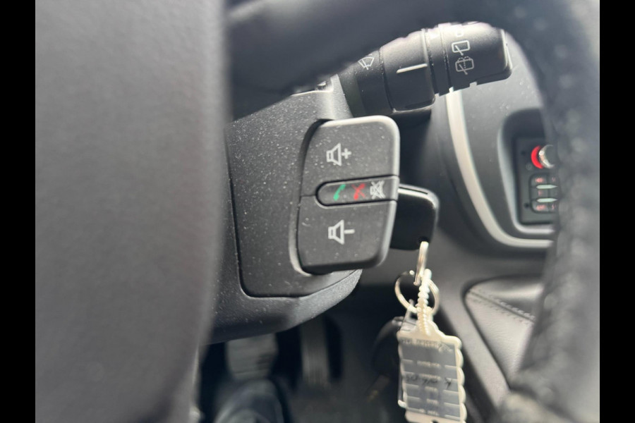 Renault Kangoo Family 1.2 TCe Limited Start&Stop Trekhaak PDC 5 persoons