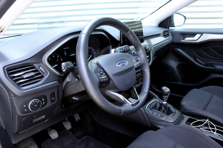 Ford FOCUS Wagon 1.5 EcoBoost Titanium PANO B&O CARPLAY HUD '19
