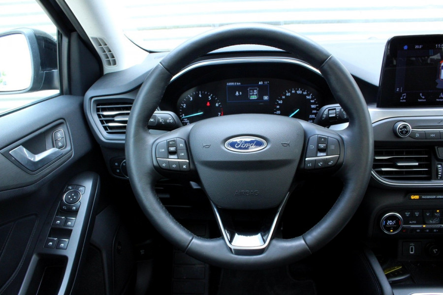 Ford FOCUS Wagon 1.5 EcoBoost Titanium PANO B&O CARPLAY HUD '19