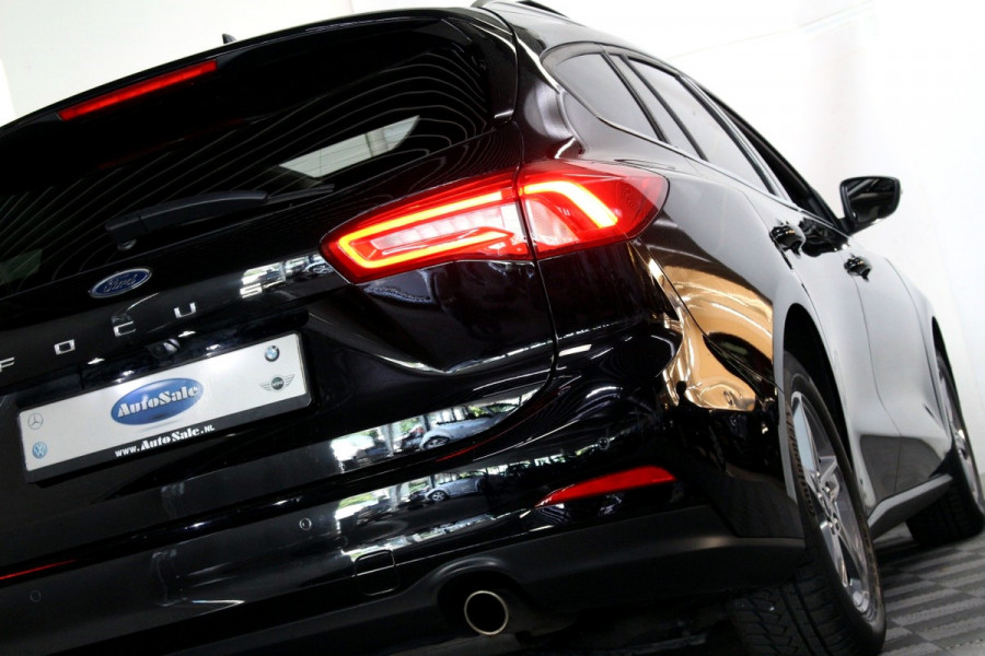 Ford FOCUS Wagon 1.5 EcoBoost Titanium PANO B&O CARPLAY HUD '19