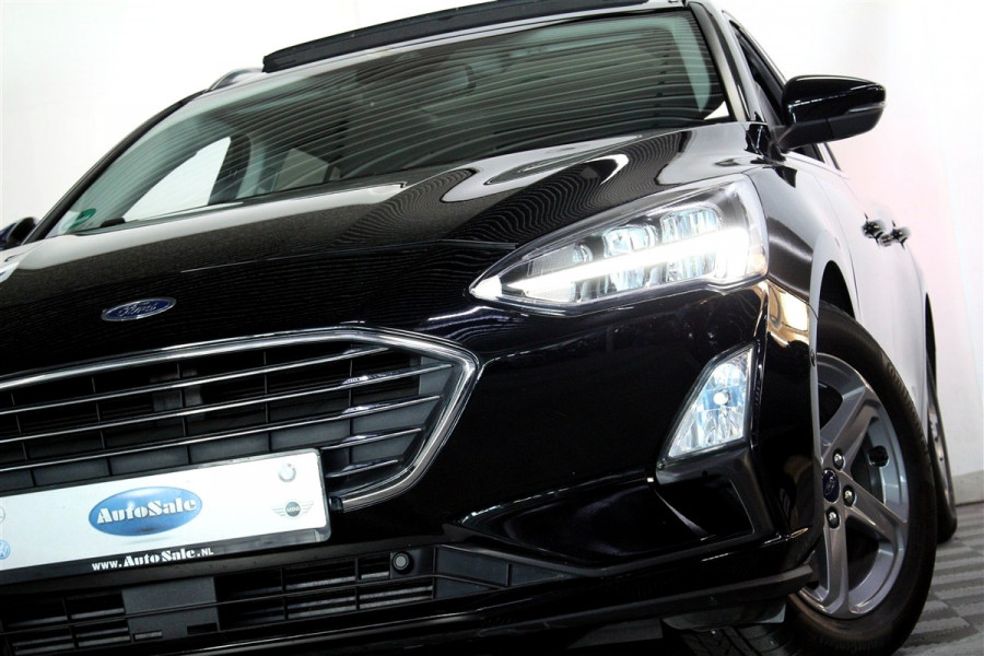 Ford FOCUS Wagon 1.5 EcoBoost Titanium PANO B&O CARPLAY HUD '19