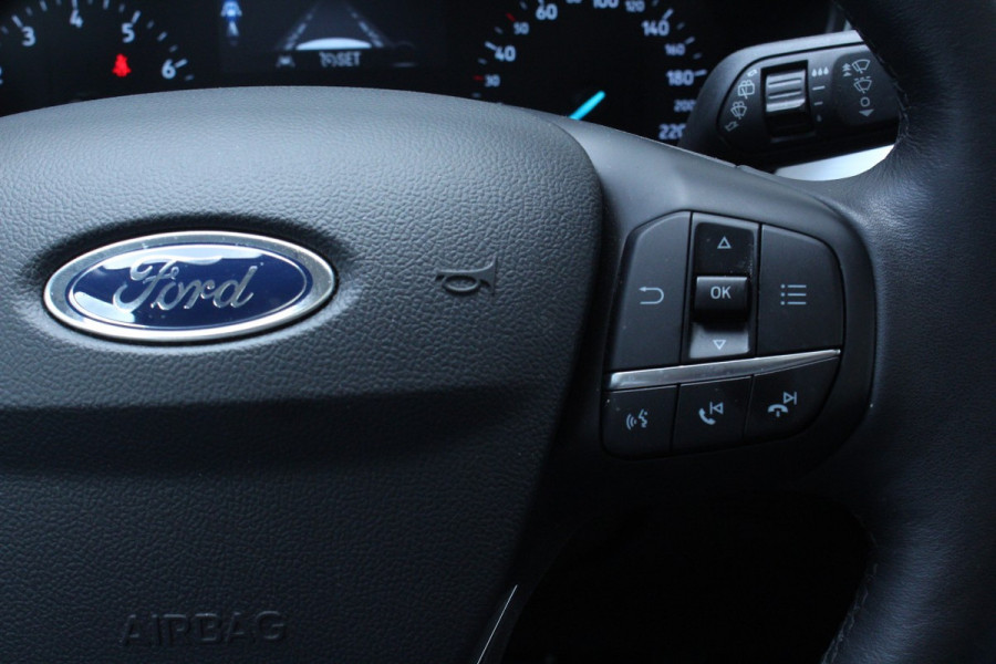 Ford FOCUS Wagon 1.5 EcoBoost Titanium PANO B&O CARPLAY HUD '19