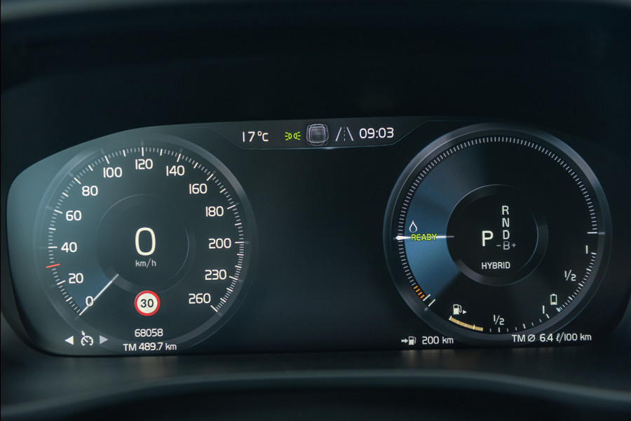 Volvo XC40 T4 Aut. Plug-In Hybrid R-Design Leder Navigatie 211pk