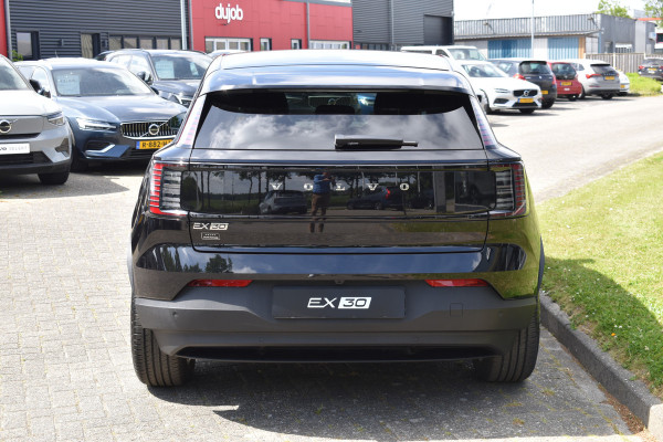 Volvo EX30 Single Motor Extended Range Core 69 kWh 6000,- korting | H&K | Camera | Blis | ACC | Climate
