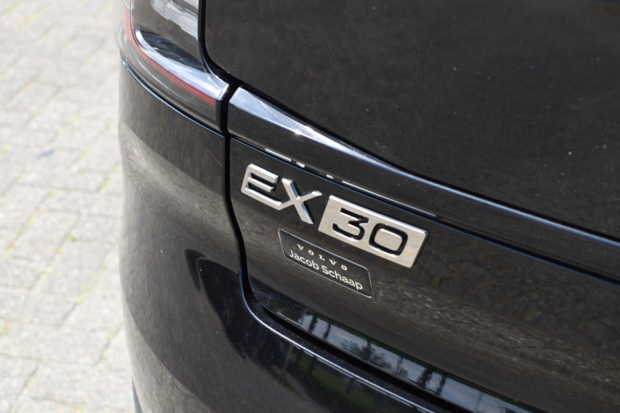 Volvo EX30 Single Motor Extended Range Core 69 kWh 6000,- korting | H&K | Camera | Blis | ACC | Climate