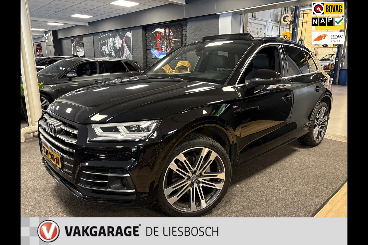 Audi Q5 55 TFSI e quattro S-line / Panorama-dak / leder-alcantara / Led-matrix Audi Q5 55 TFSI e quattro S-line / Panorama-dak / leder-alcantara / Led-matrix