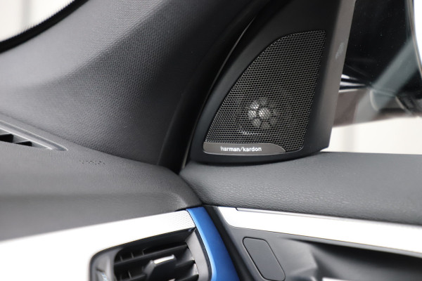 BMW X1 sDrive20i High Executive | Head-up | Keyles | Pano | Harman-kardon | Led | Leder | NL-auto | 2018.