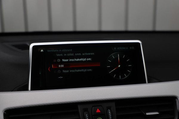 BMW X1 sDrive20i High Executive | Head-up | Keyles | Pano | Harman-kardon | Led | Leder | NL-auto | 2018.