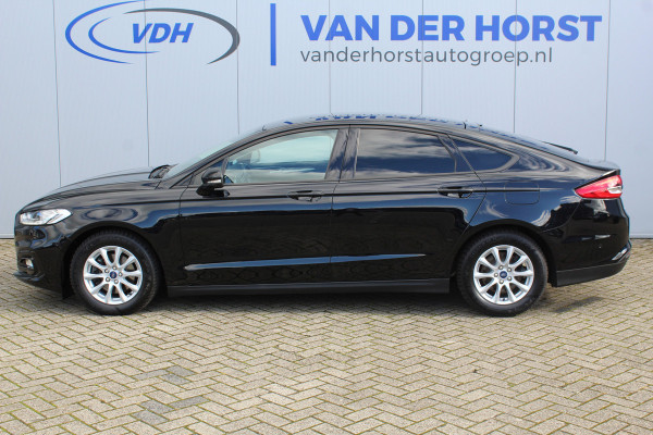 Ford Mondeo 1.5-165pk Business Edition. Het is genieten met deze fijne comfortabele Ford Mondeo ! Volautm. airco, navigatie, cruise cntrl, LM wielen, USB, keyless entry/keyless go, stoel- en voorraamverwarmw., parkeersensoren v+a, automatisch grootlicht, LED verl., etc.