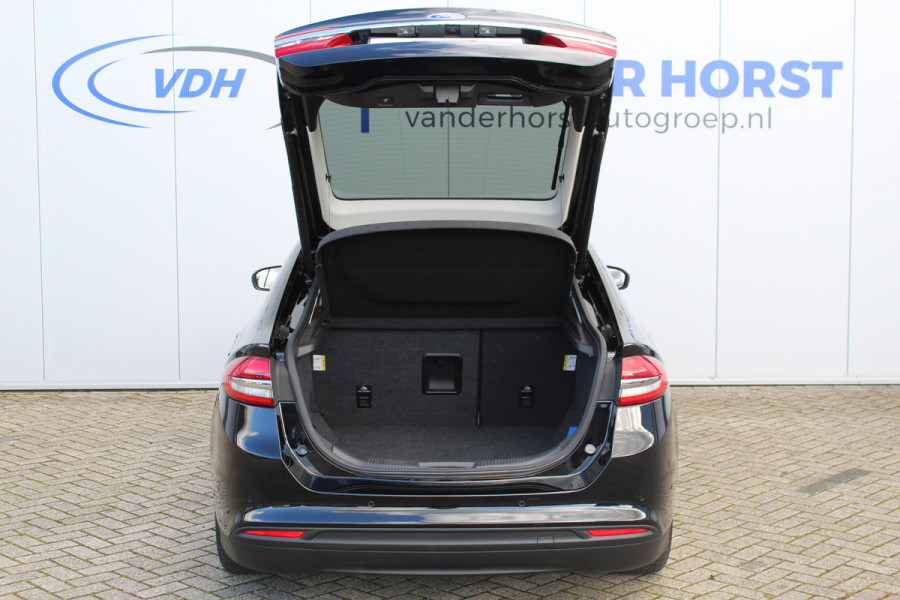 Ford Mondeo 1.5-165pk Business Edition. Het is genieten met deze fijne comfortabele Ford Mondeo ! Volautm. airco, navigatie, cruise cntrl, LM wielen, USB, keyless entry/keyless go, stoel- en voorraamverwarmw., parkeersensoren v+a, automatisch grootlicht, LED verl., etc.