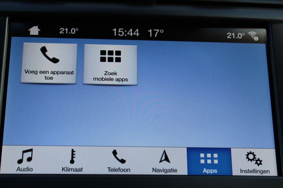 Ford Mondeo 1.5-165pk Business Edition. Het is genieten met deze fijne comfortabele Ford Mondeo ! Volautm. airco, navigatie, cruise cntrl, LM wielen, USB, keyless entry/keyless go, stoel- en voorraamverwarmw., parkeersensoren v+a, automatisch grootlicht, LED verl., etc.